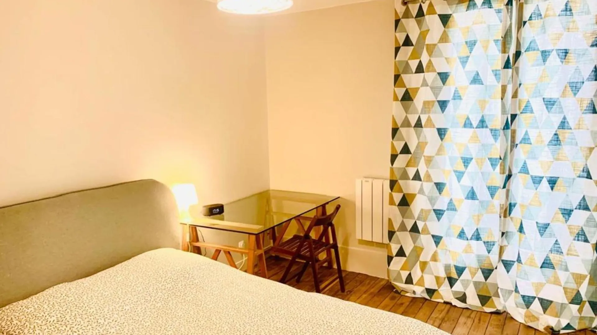 Cozy 32 M Near Montmartre Apartment Paris France