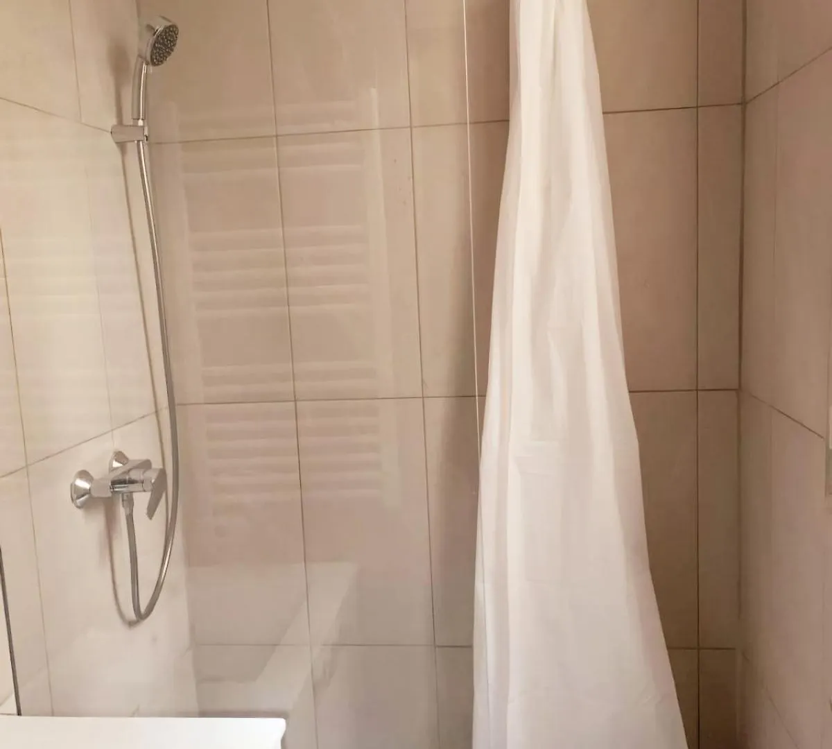 Cozy 32 M Near Montmartre Apartment Paris
